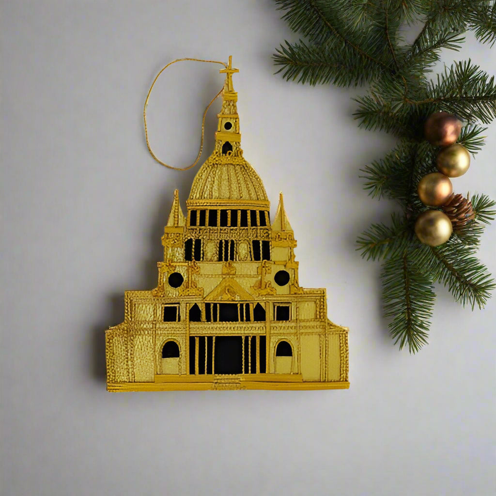 St Paul’s Cathedral Gold Decoration