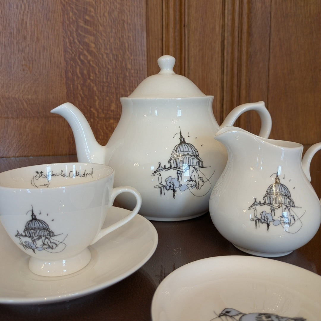 Feed the Birds - Bone China Teapot