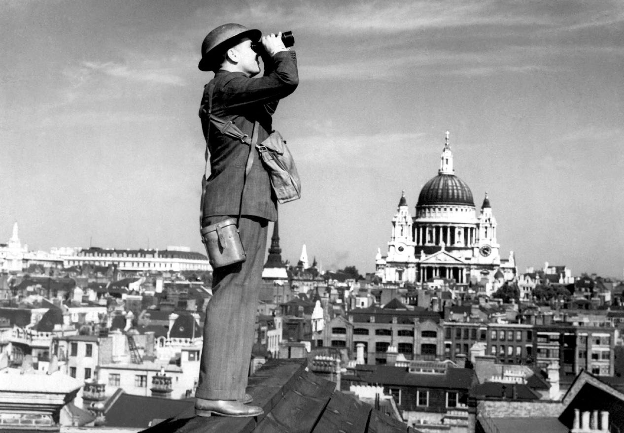 St Paul's Cathedral WWII Postcard Pack (Set of 8)