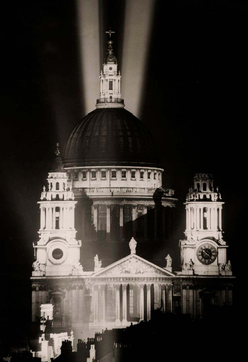 St Paul's Cathedral WWII Postcard Pack (Set of 8)