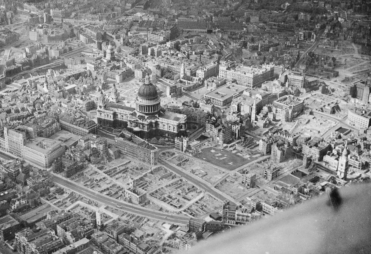 St Paul's Cathedral WWII Postcard Pack (Set of 8)