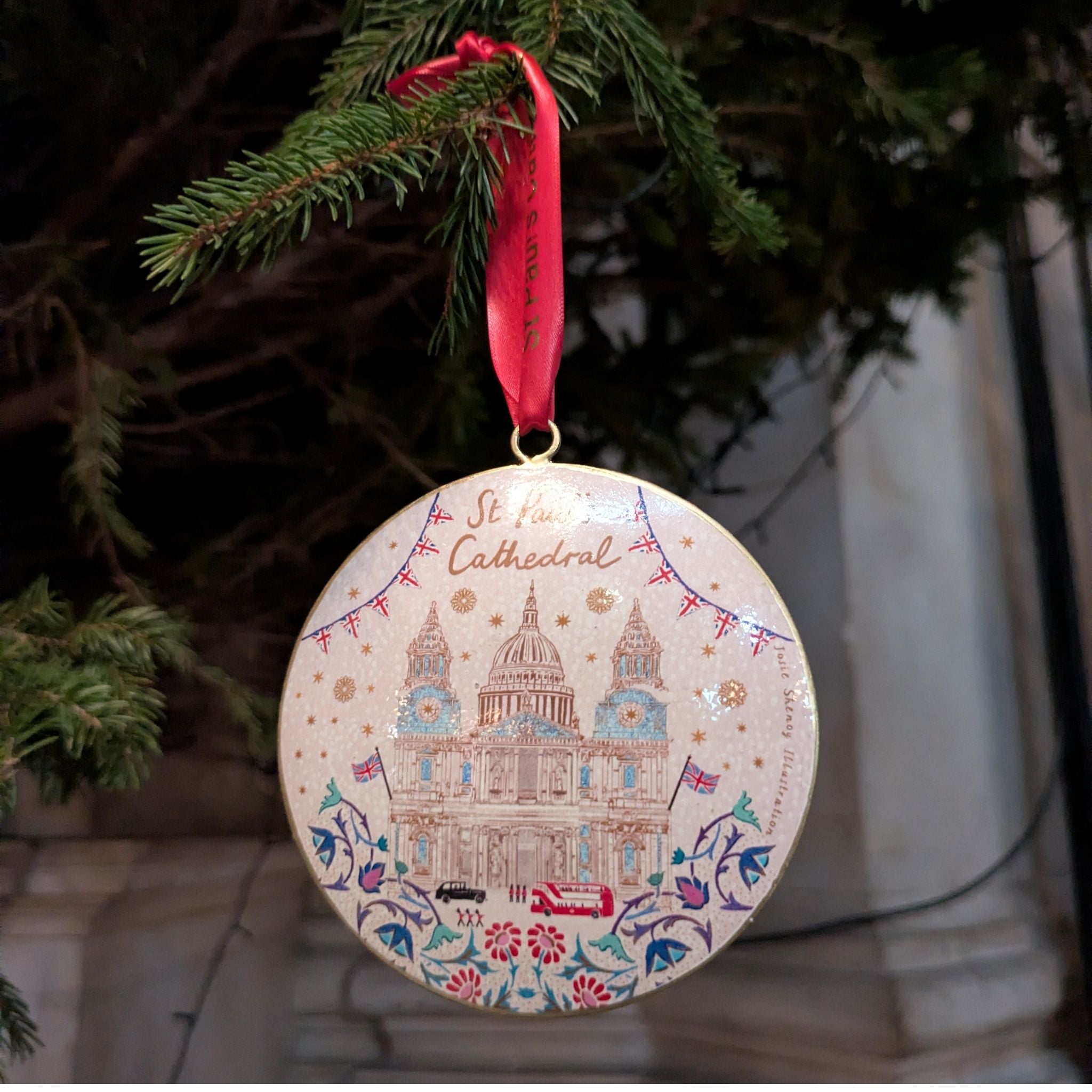 Christmas decorations – stpaulscathedralgiftshop