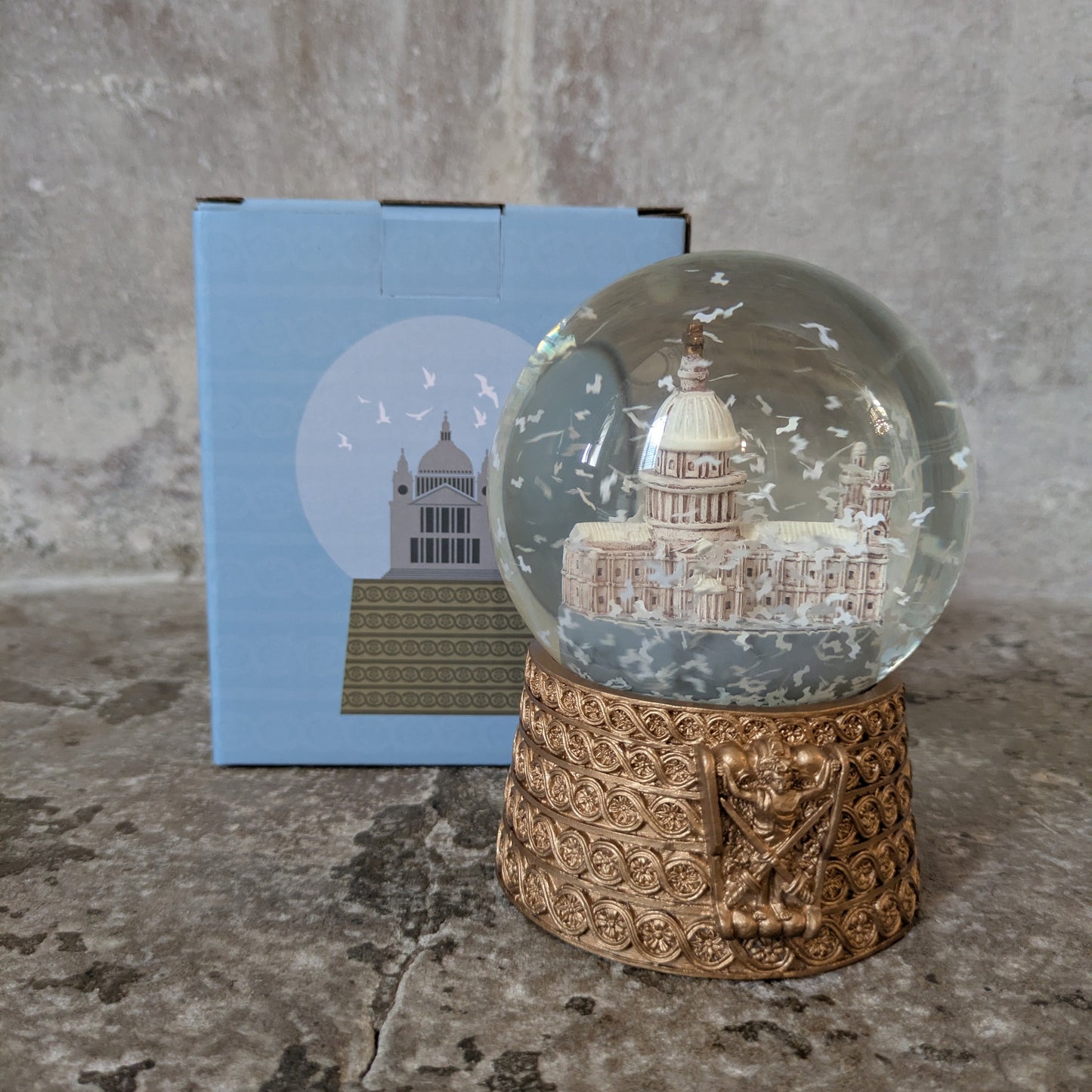 St Paul’s Cathedral Snow Globe